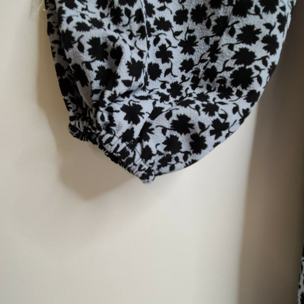 NWT H&M Floral Shift Dress Ruffle Collar Sz 4 Pockets Keyhole Tie Neck Navy Blue - Picture 4 of 12
